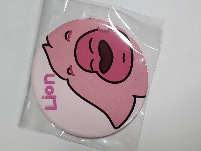 라이언 핀뱃지