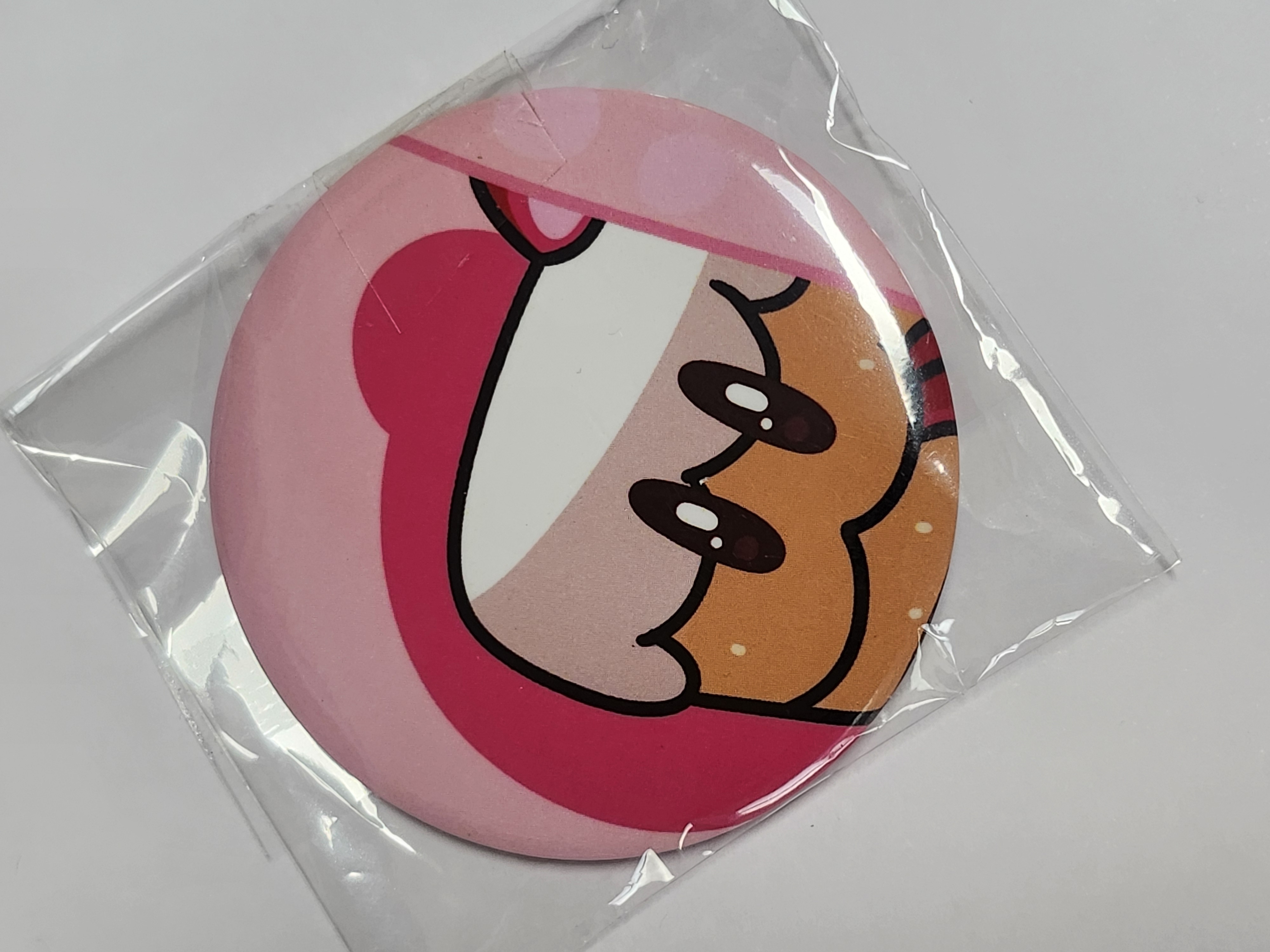 케이크들개 핀뱃지